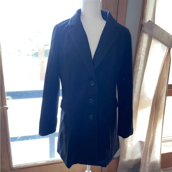 Women’s Large Winter Peacoat - Picture 4 of 10